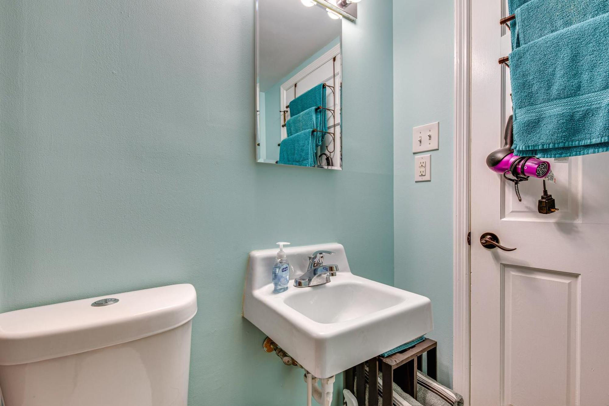 Kingston Home With Shared Pool - 23 Mi To Lakepoint! Εξωτερικό φωτογραφία